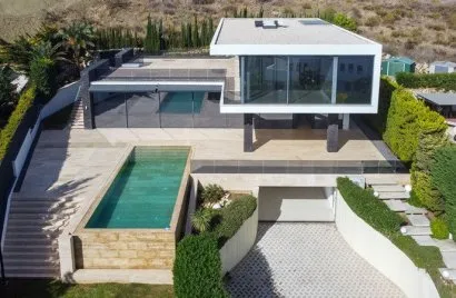 Villa de 6 chambres à Nueva Andalucia, Spain No. 30574