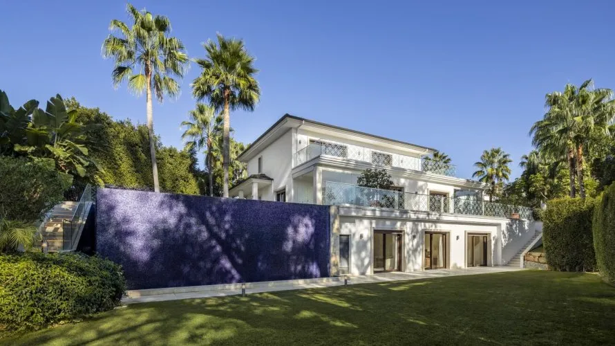 Villa de 6 chambres à Nueva Andalucia, Spain No. 30583 № 2