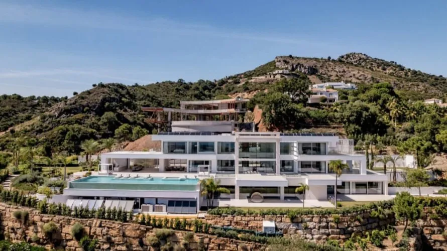 Villa de 7 chambres à Benahavis, Spain No. 30613