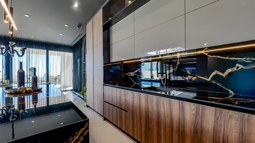 Villa de 7 chambres à Finestrat, Spain No. 30993 № 18