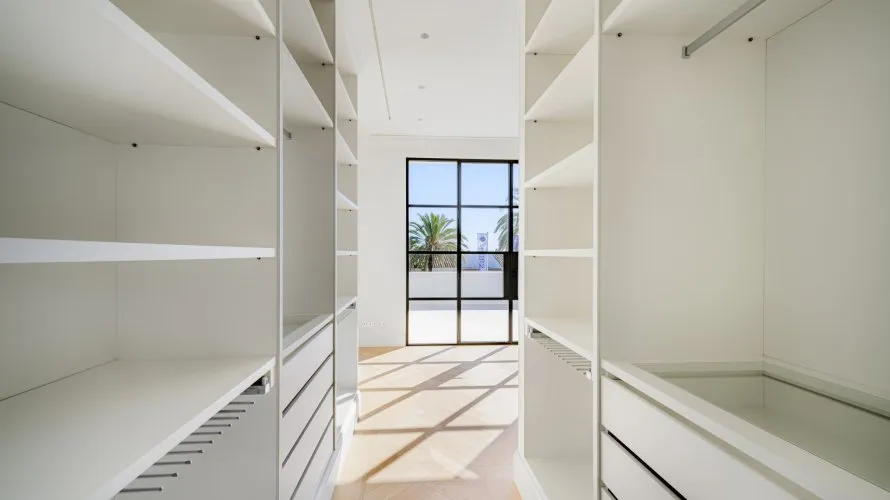 Villa de 4 chambres à Nueva Andalucia, Spain No. 30545 № 12