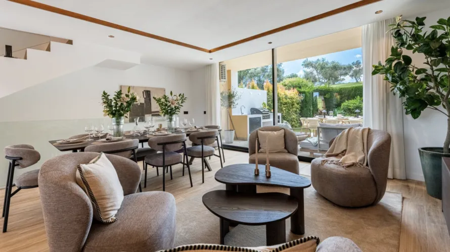 Townhouse de 4 chambres à Nueva Andalucia, Spain No. 31188 № 1