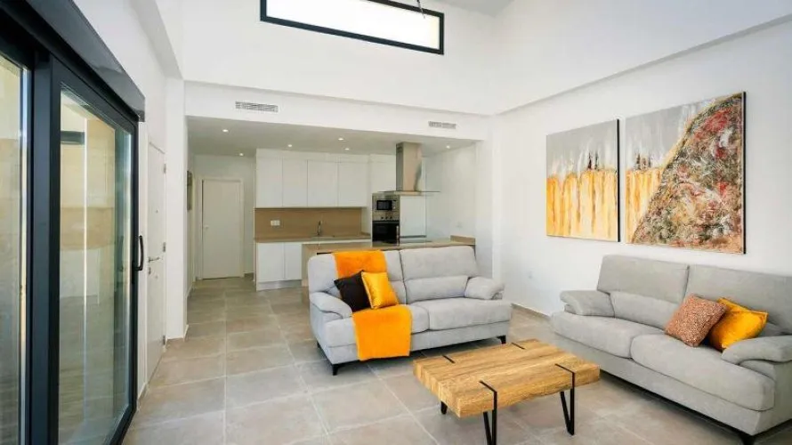 Villa de 3 chambres à Daya Nueva, Spain No. 31000 № 2