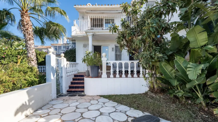 Townhouse de 2 chambres à La Atalaya, Spain No. 30992 № 2