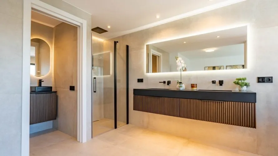 Villa de 6 chambres à Marbella, Spain No. 31051 № 13