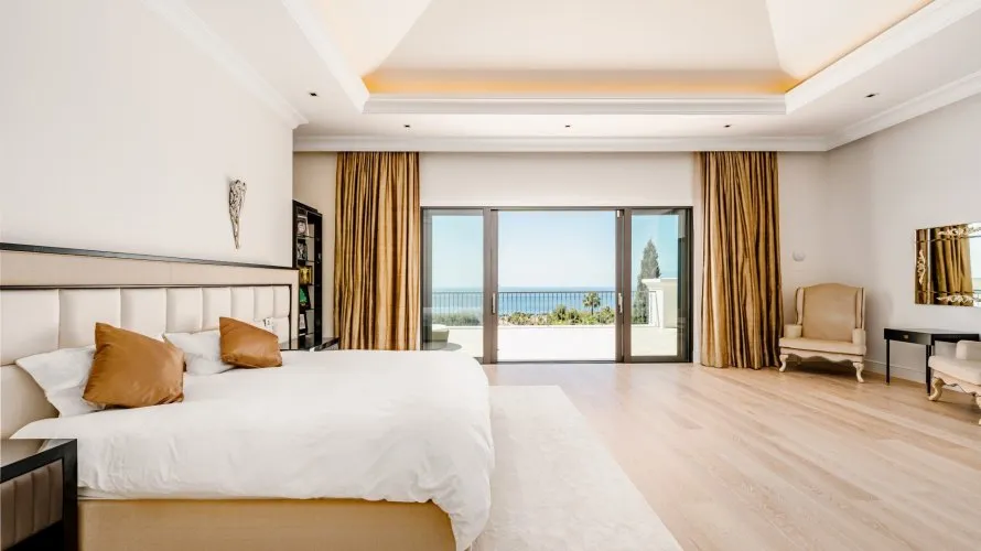 Villa de 7 chambres à Marbella, Spain No. 30478 № 1