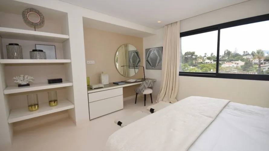 Villa de 4 chambres à Nueva Andalucia, Spain No. 31053 № 7