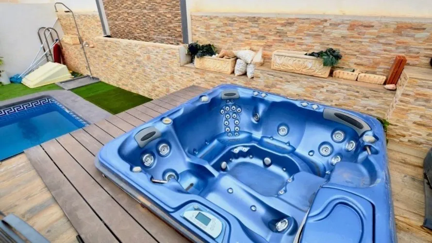 Villa de 5 chambres à San Miguel de Salinas, Spain No. 31109 № 10