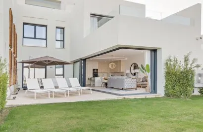 Villa de 3 chambres à Casares, Spain No. 30604