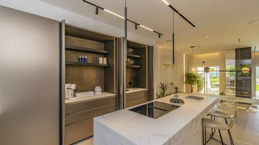 Townhouse de 4 chambres à Marbella, Spain No. 31040 № 16