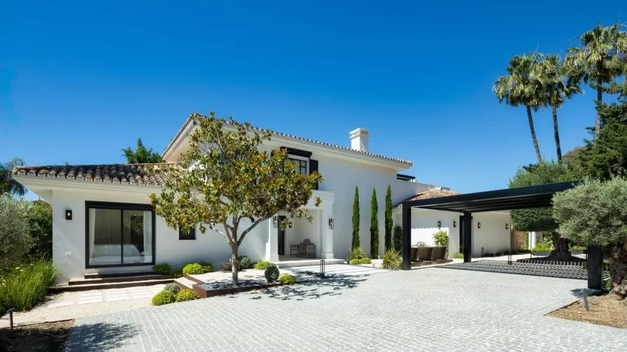 Villa de 5 chambres à Nueva Andalucia, Spain No. 30729 № 1