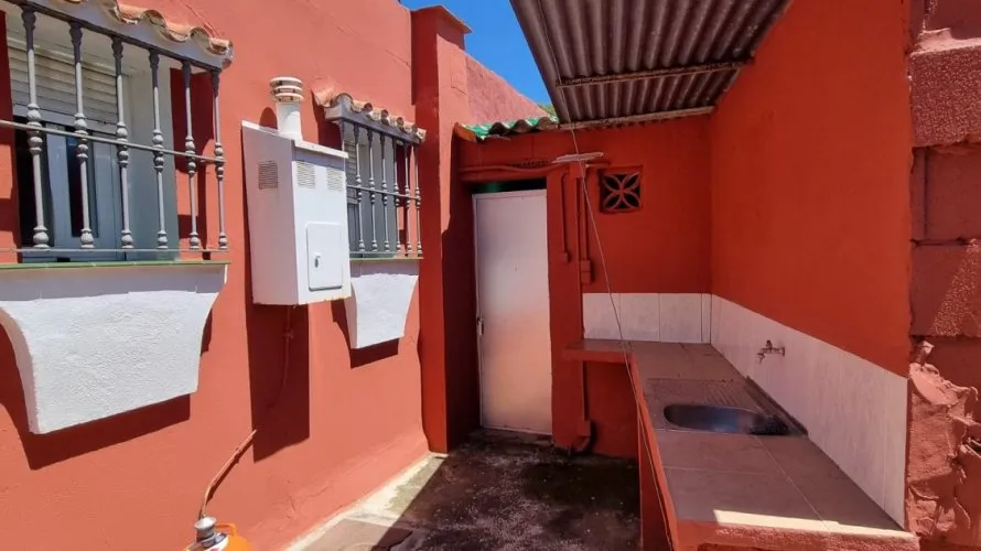 House de 3 chambres à Cortes (San Pedro De Alcantara), Spain No. 31057 № 12