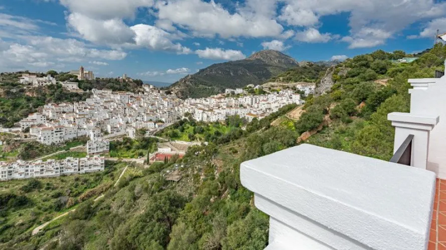 Townhouse de 3 chambres à Casares, Spain No. 30731 № 24