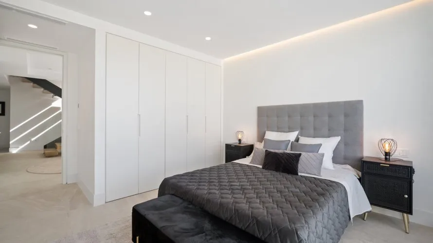 Villa de 4 chambres à Rio Real, Spain No. 30497 № 1