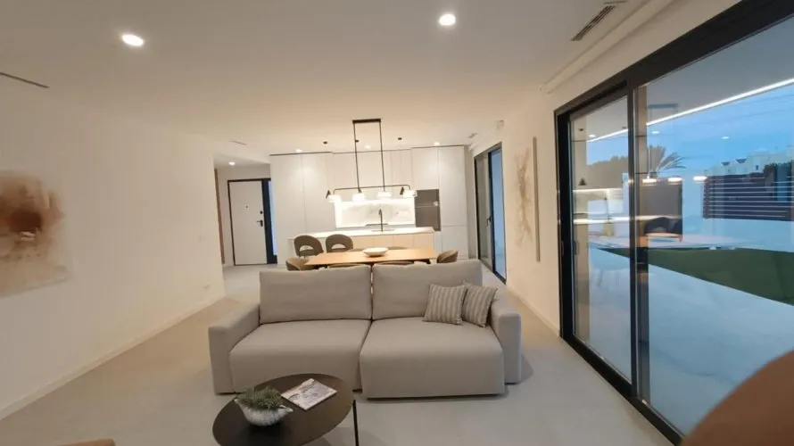 Villa de 3 chambres à Ciudad Quesada, Espagne No. 31018 № 23