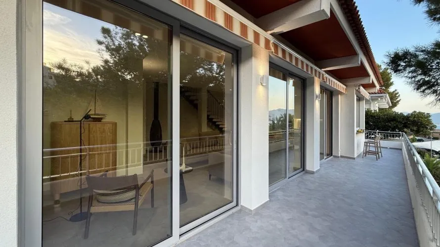 Villa de 5 chambres à Cullera, Spain No. 31222