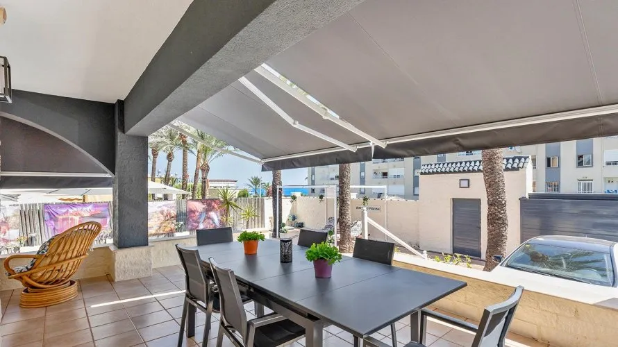 Villa de 4 chambres à Torrevieja, Spain No. 31177 № 23