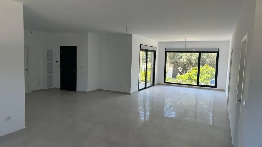 Villa de 5 chambres à San Vicente del Raspeig, Espagne No. 32255 № 19