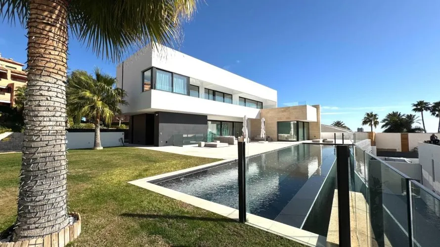 Villa de 691m² à Finestrat, Espagne No. 32078 № 26