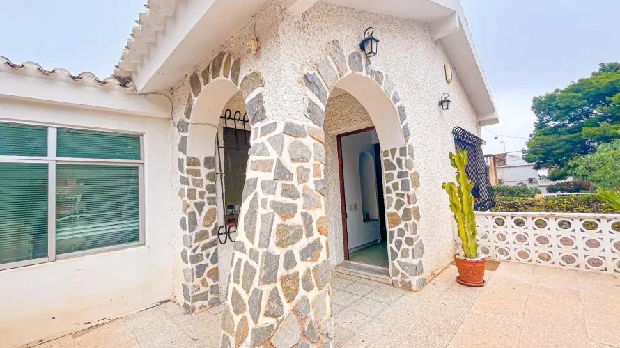 Villa de 3 chambres à Los Balcones, Espagne No. 32039 № 17
