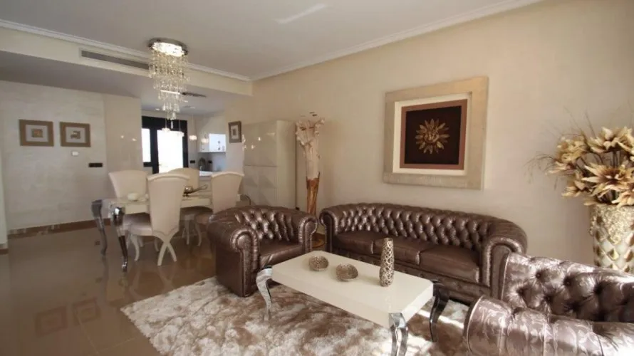 Villa de 157m² à Campoamor, Spain No. 31809 № 12