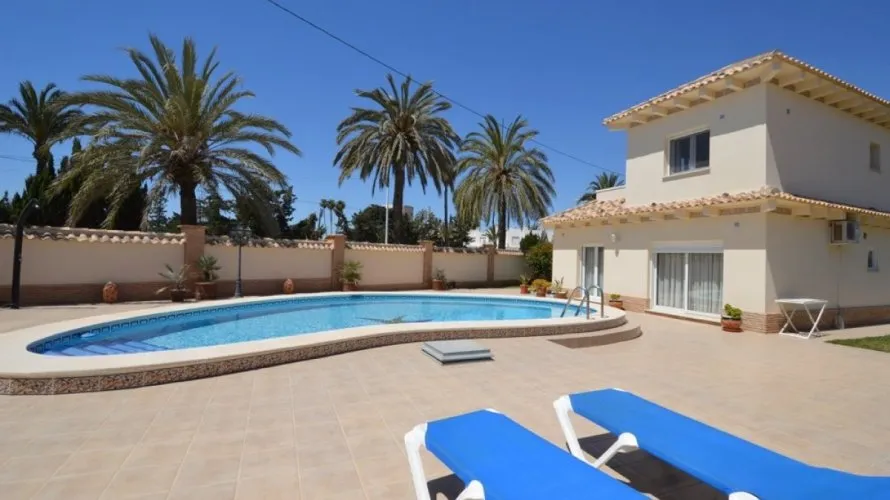 Villa de 276m² à Cabo Roig, Spain No. 31816 № 28