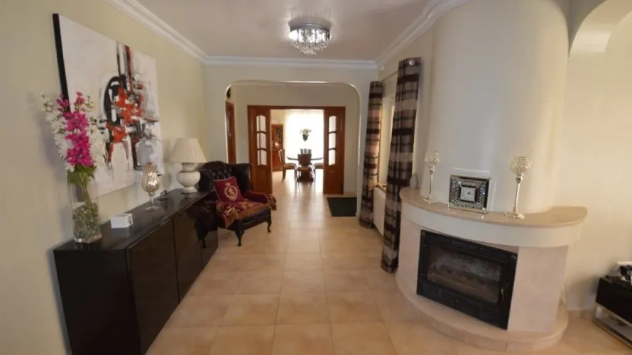 Villa de 276m² à Cabo Roig, Spain No. 31816