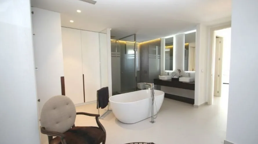 Villa de 197m² à La Zenia, Espagne No. 31812 № 6