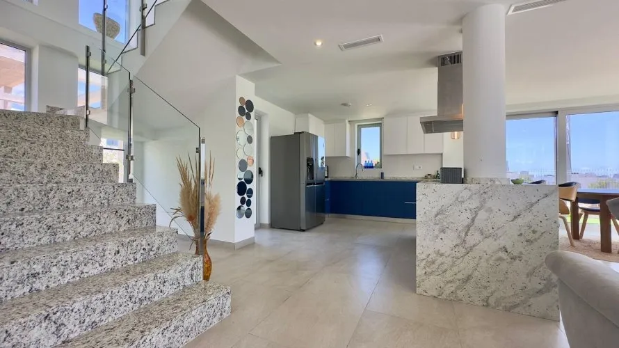 Villa de 3 chambres à Finestrat, Spain No. 32017 № 4
