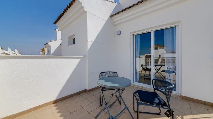 House de 3 chambres à San Fulgencio, Espagne No. 31947 № 3