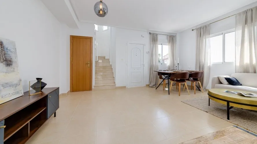 Villa de 3 chambres à San Fulgencio, Espagne No. 31950 № 27