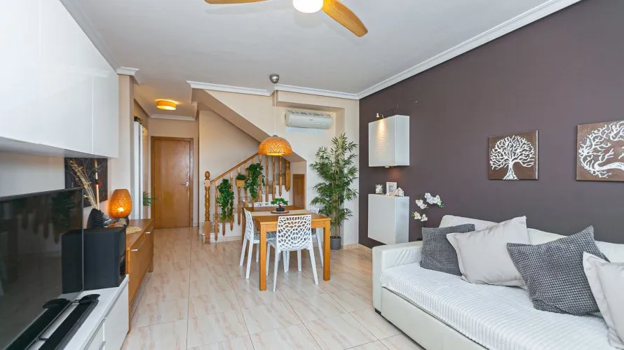 House de 75m² à La Zenia, Spain No. 32272 № 4