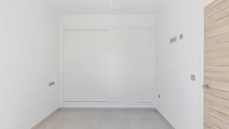 Villa de 3 chambres à La Florida, Espagne No. 32276 № 2