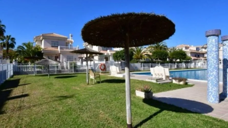 Bungalow de 2 chambres à La Zenia, Espagne No. 32268 № 17