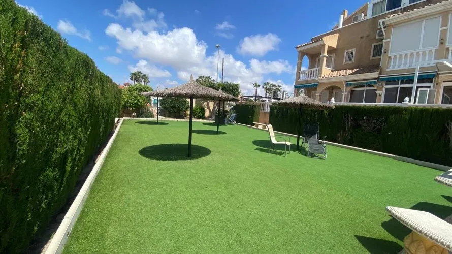 House de 3 chambres à Torrevieja, Espagne No. 32269 № 2