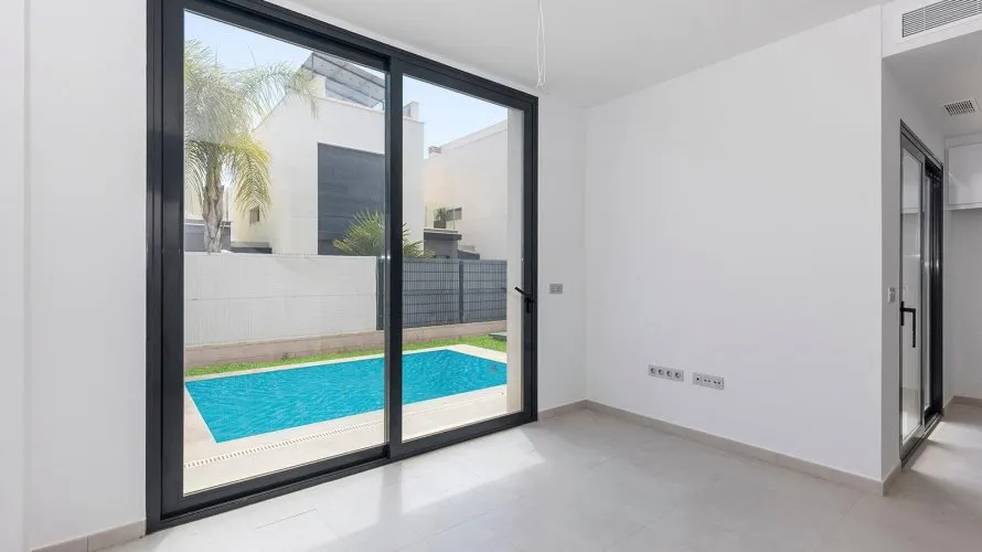 Villa de 3 chambres à La Florida, Espagne No. 32276 № 28