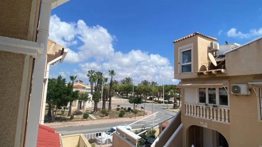 House de 3 chambres à Torrevieja, Espagne No. 32269 № 19