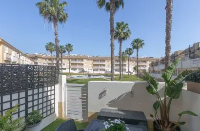 House de 75m² à La Zenia, Spain No. 32272
