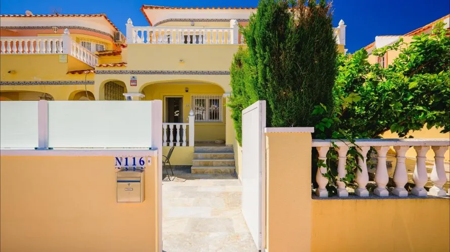 House de 3 chambres à Campoamor, Espagne No. 32298 № 13