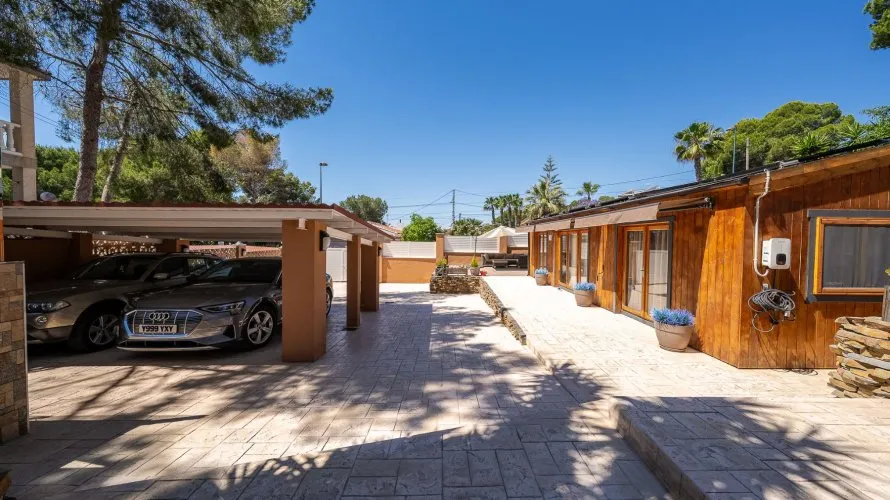 Villa de 168m² à Pinar De Campoverde, Espagne No. 32306 № 5