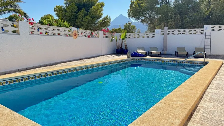 Villa de 3 chambres à La Nucia, Espagne No. 32367 № 18