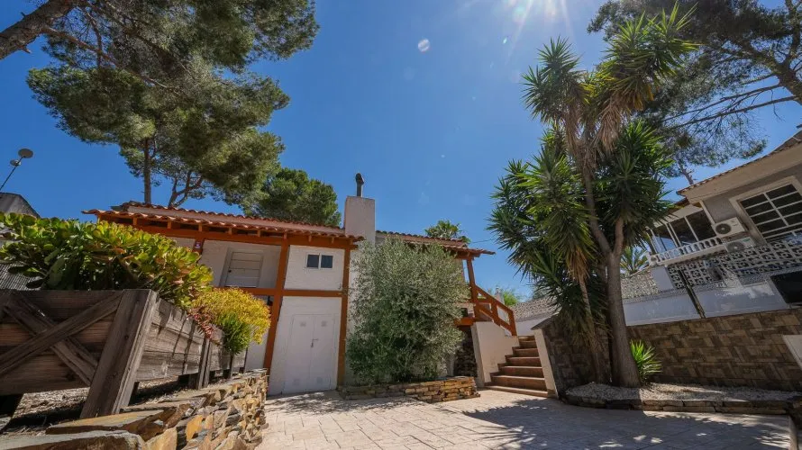 Villa de 168m² à Pinar De Campoverde, Espagne No. 32306 № 2
