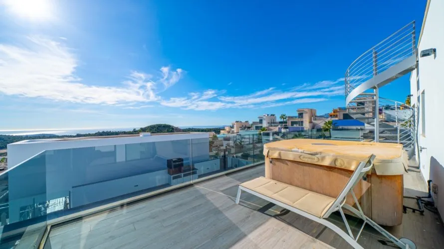 Villa de 4 chambres à Finestrat, Espagne No. 32309