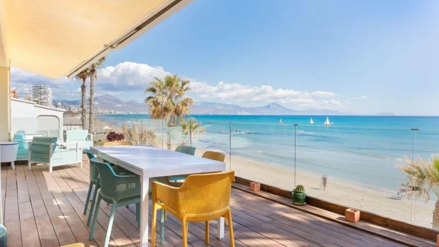 Villa de 10 chambres à Cabo De Las Huertas, Espagne No. 32348 № 1