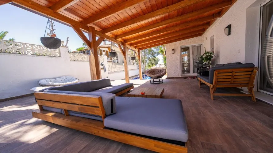 Villa de 168m² à Pinar De Campoverde, Espagne No. 32306 № 8