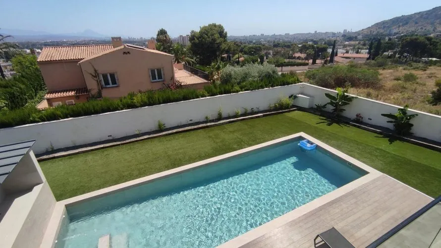 Villa de 5 chambres à Alicante, Espagne No. 32428 № 25
