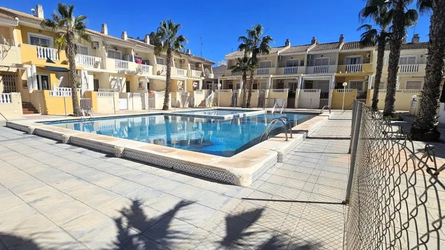 Bungalow de 2 chambres à Guardamar del Segura, Espagne No. 32454 № 14