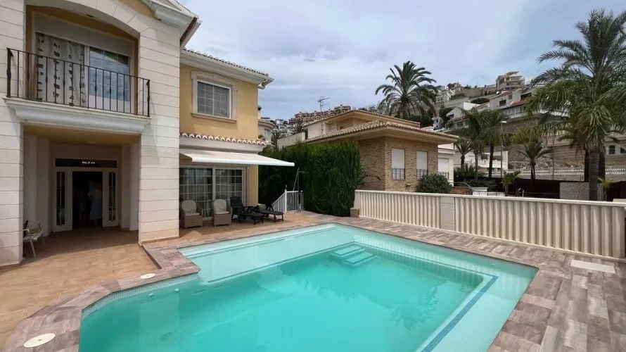 Villa de 5 chambres à Cullera, Espagne No. 32400 № 28