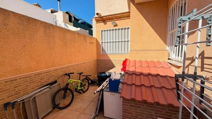 House de 3 chambres à Torrevieja, Espagne No. 32430 № 22