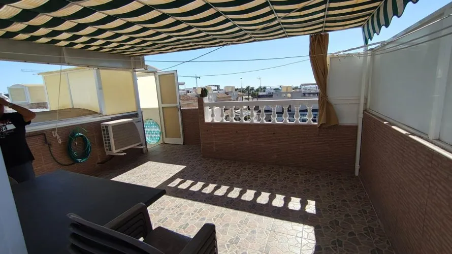 Bungalow de 2 chambres à Torrevieja, Espagne No. 32443 № 8